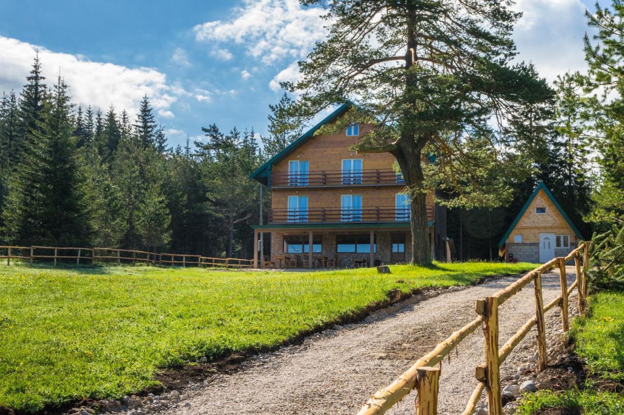 Apartmani Jezero Zabljak  Luaran gambar