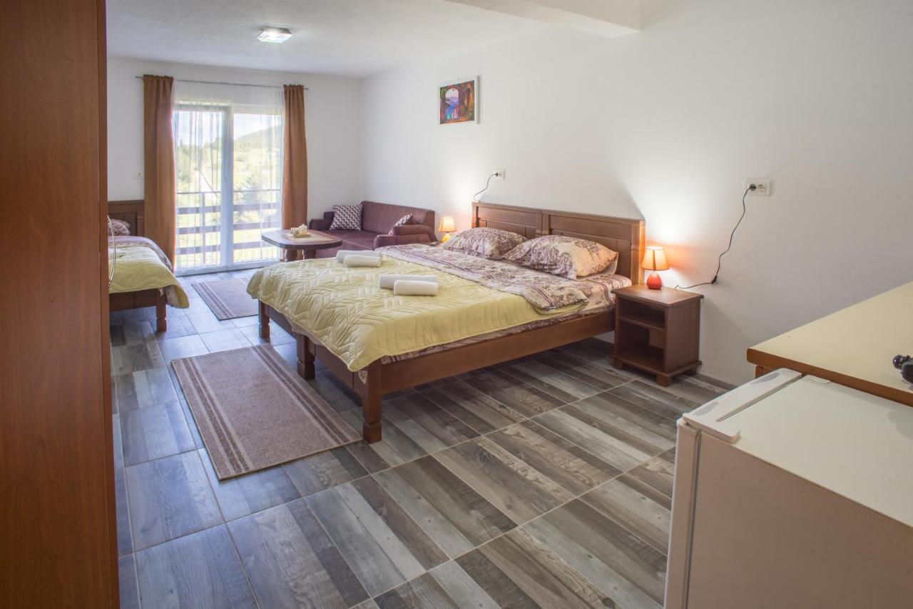 Apartmani Jezero Zabljak  Luaran gambar