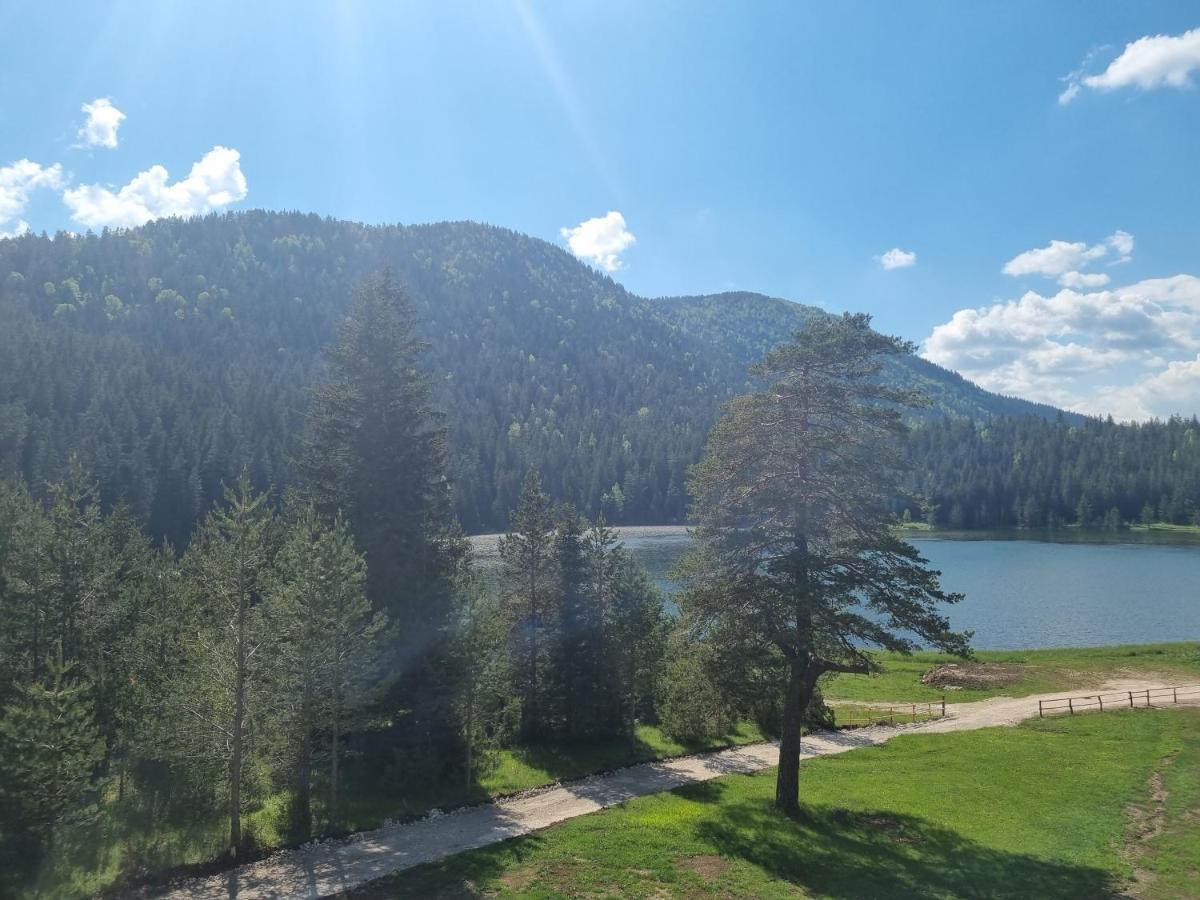 Apartmani Jezero Zabljak  Luaran gambar
