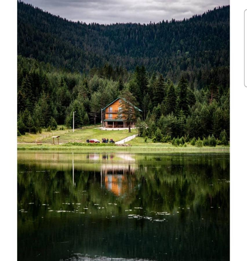 Apartmani Jezero Zabljak  Luaran gambar
