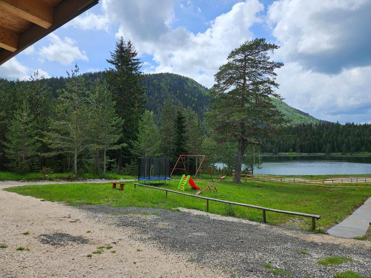 Apartmani Jezero Zabljak  Luaran gambar