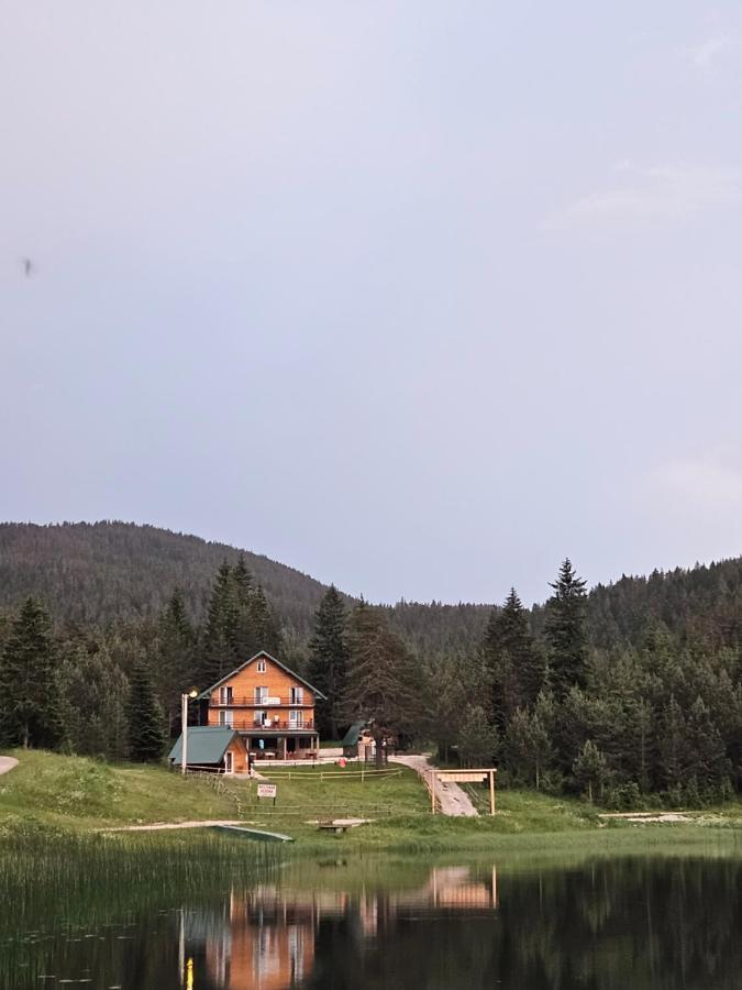 Apartmani Jezero Zabljak  Luaran gambar
